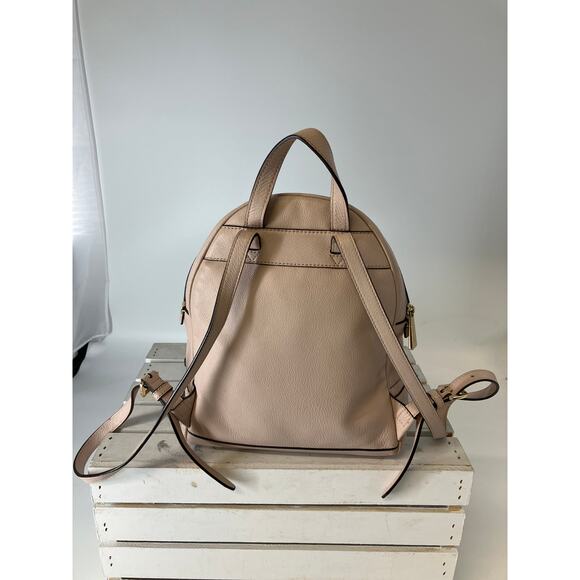 MICHAEL KORS, LARGE LIGHT PINK PEBBLED LEATHER BACKPACK - Picture 4 of 15